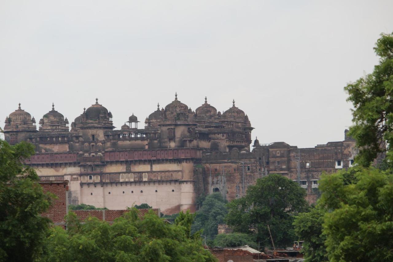 Sunset Backpackers Hostel Orchha Exteriör bild